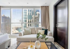 Luxury Studio Apartment With Canal View & Seaview